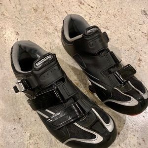 Men’s Shimano cycling shoes